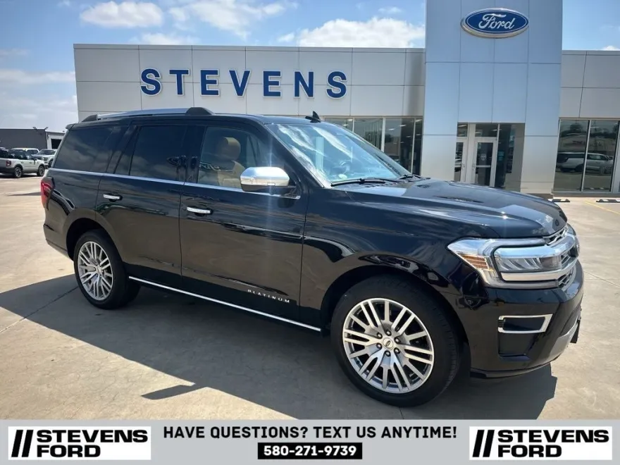 2024 Ford Expedition Platinum photo 1