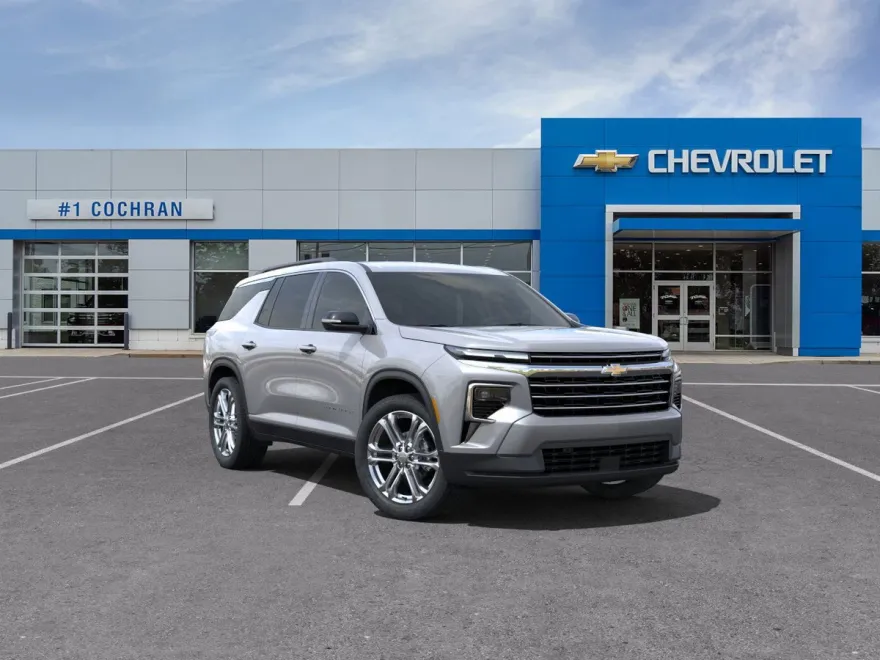 2025 Chevrolet Traverse photo 1