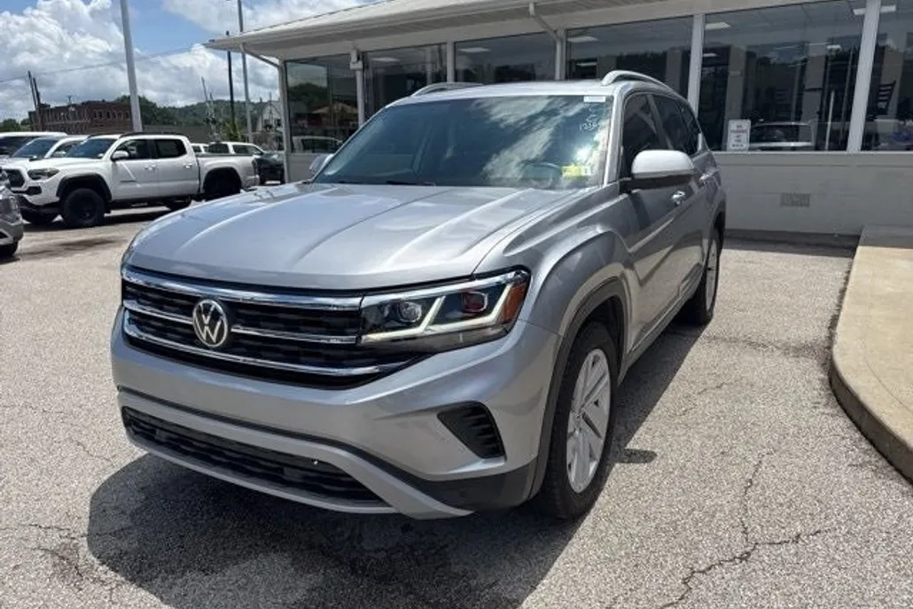 2021 Volkswagen Atlas SEL photo 1