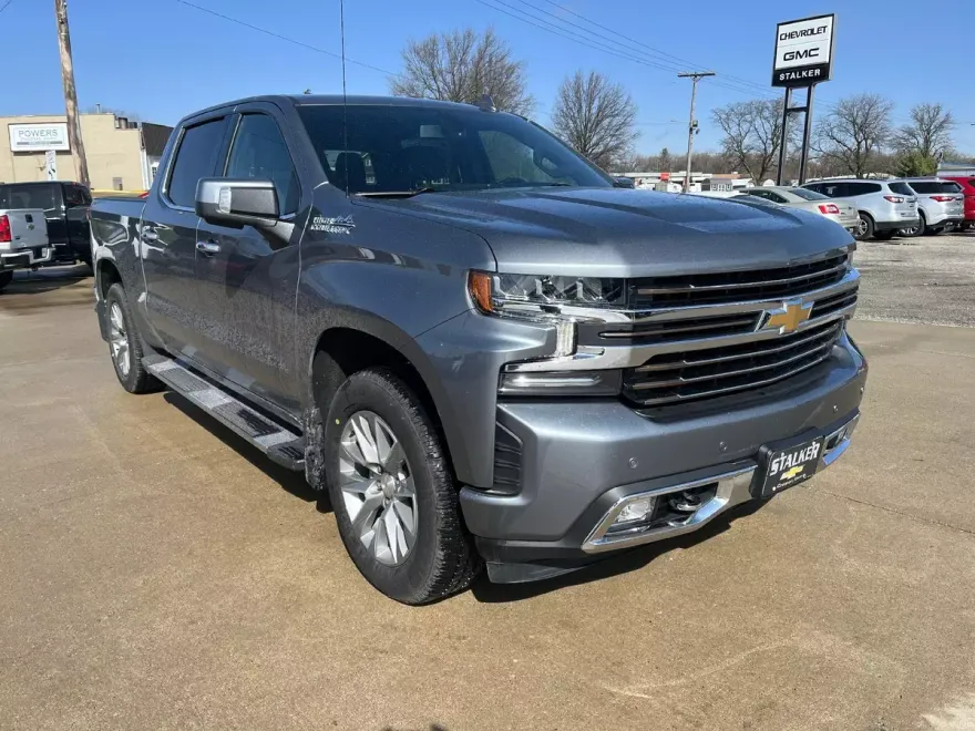 2022 Chevrolet Silverado 1500 High Country photo 1