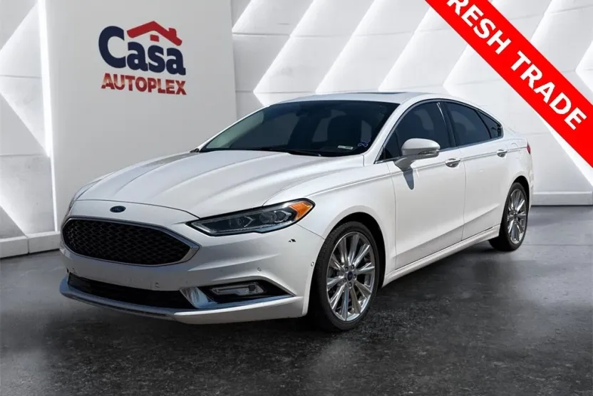 2017 Ford Fusion Platinum photo 1