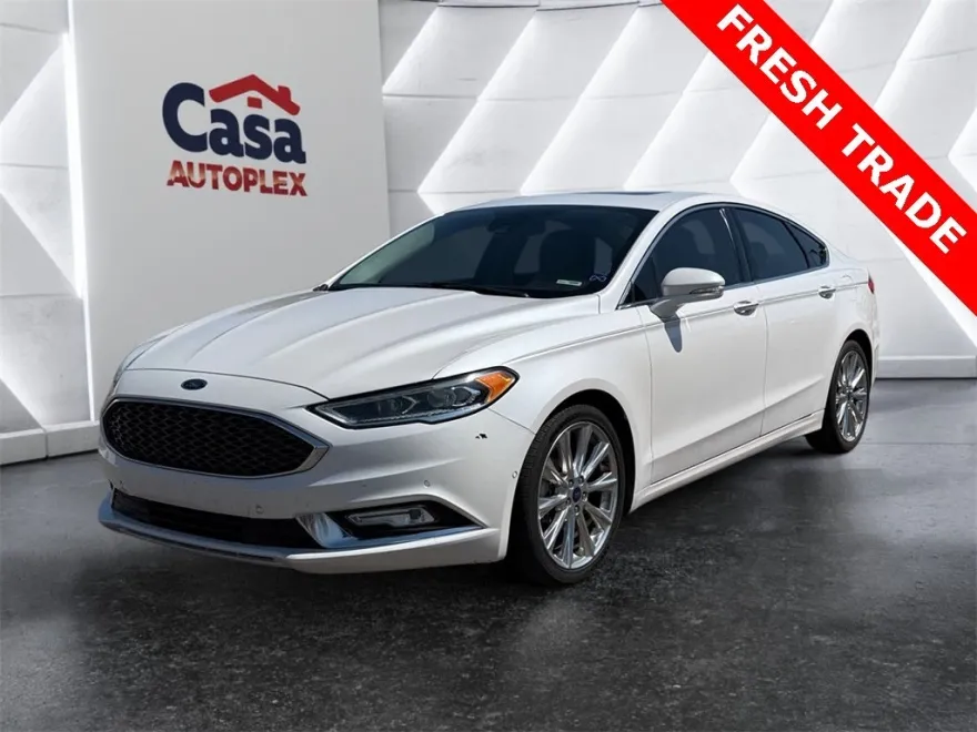 2017 Ford Fusion Platinum photo 1