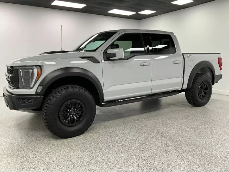 2023 Ford F-150 photo 1