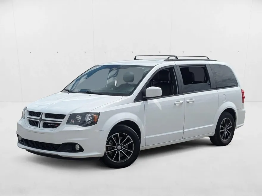 2018 Dodge Grand Caravan GT photo 1