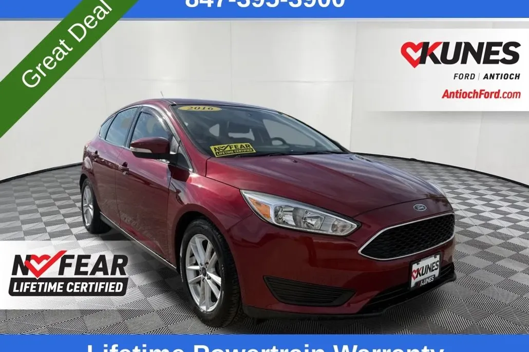 2016 Ford Focus SE photo 1