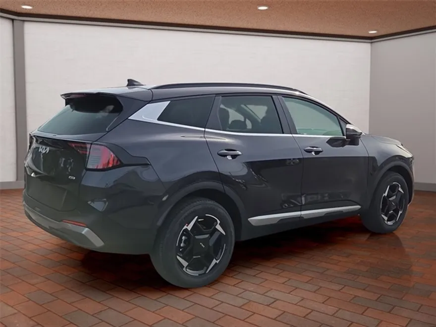 2026 Kia Sportage EX photo 1
