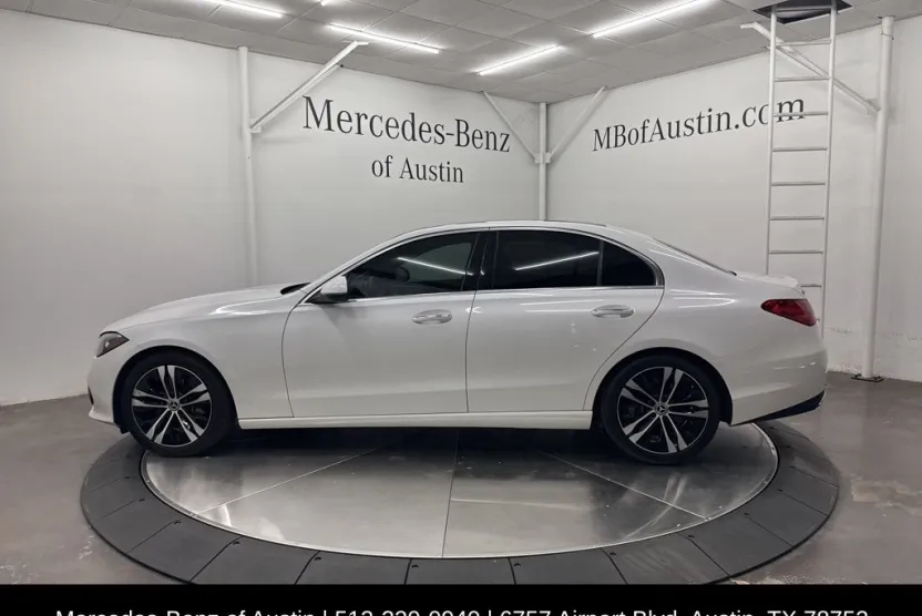 2022 Mercedes Benz C 300 photo 1