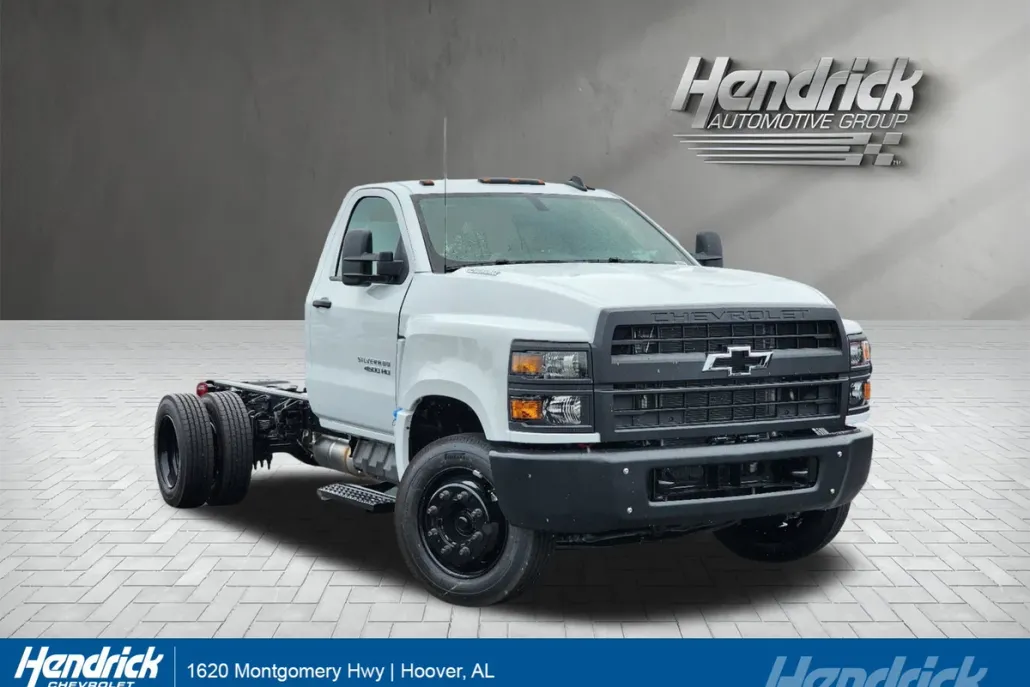 2024 Chevrolet Silverado 4500HD Work Truck photo 1