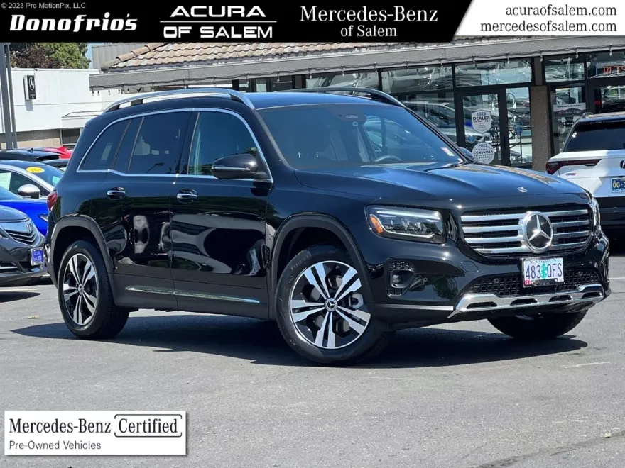 2025 Mercedes Benz GLB 250 4MATIC photo 1
