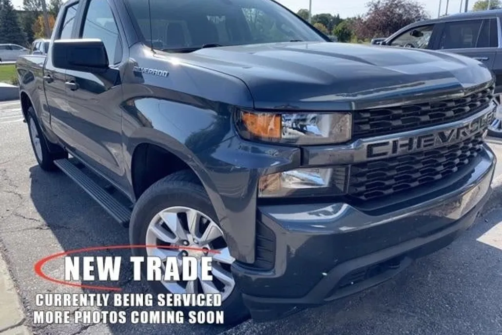 2019 Chevrolet Silverado 1500 Custom photo 1