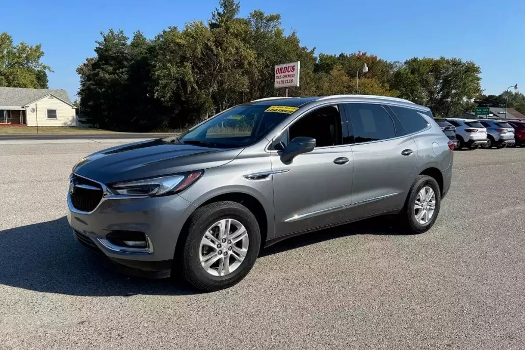 2020 Buick Enclave Essence photo 1