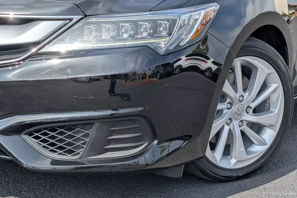 2016 Acura ILX Base Plus photo 1