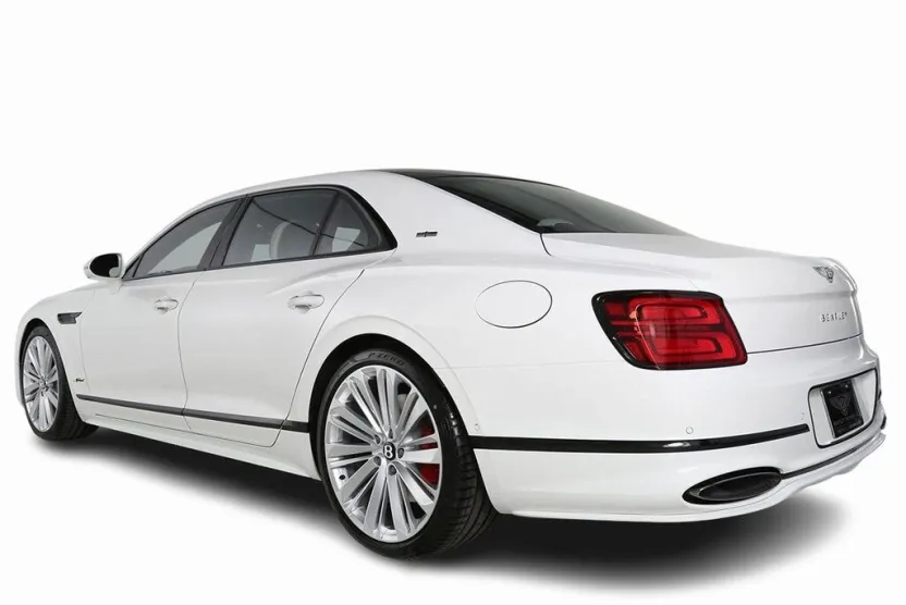 2025 Bentley Flying Spur Speed photo 1