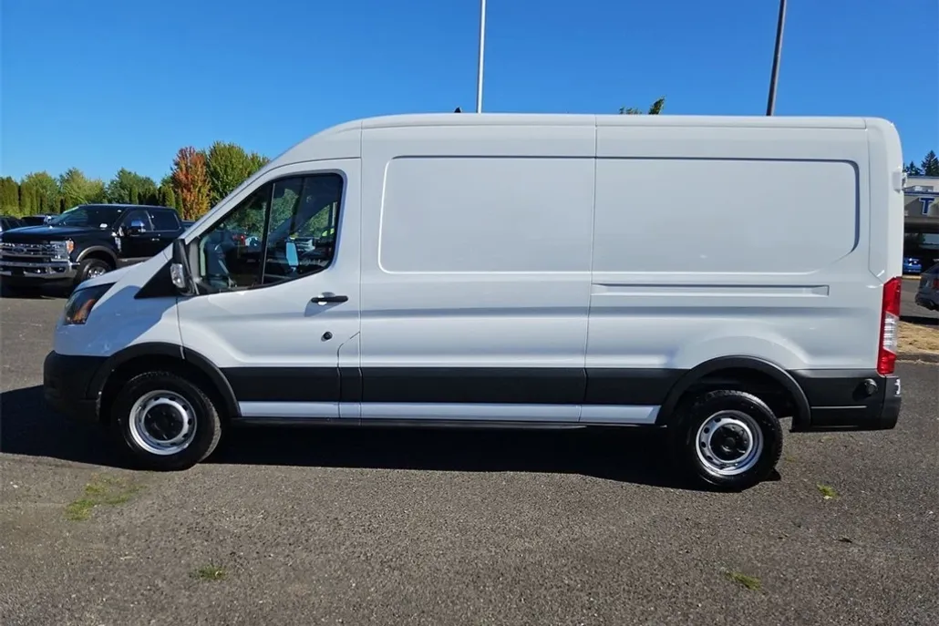 2020 Ford Transit photo 1