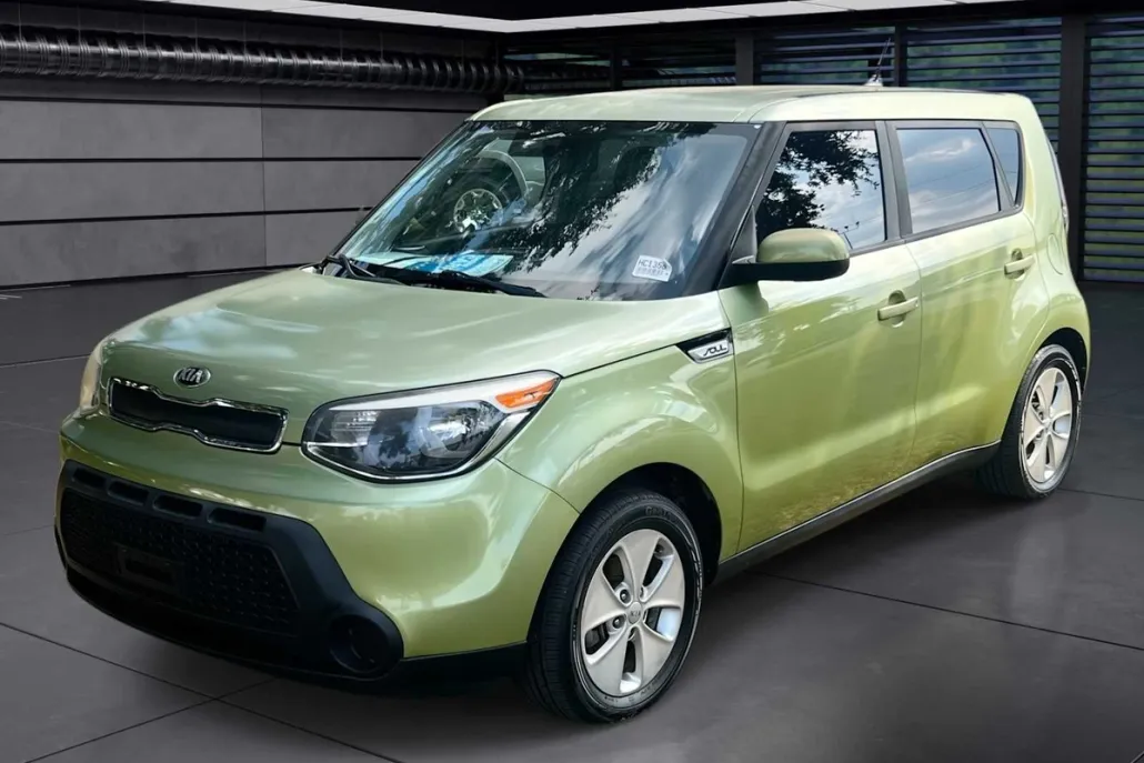 2016 Kia Soul Base photo 1
