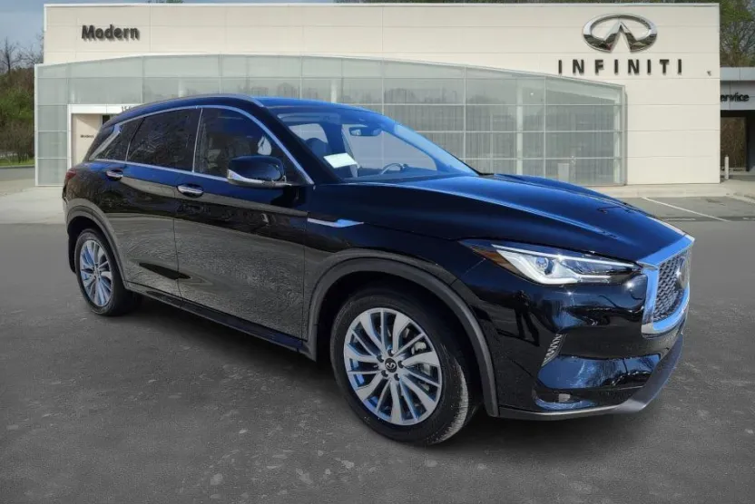 2025 Infiniti QX50 Luxe AWD photo 1