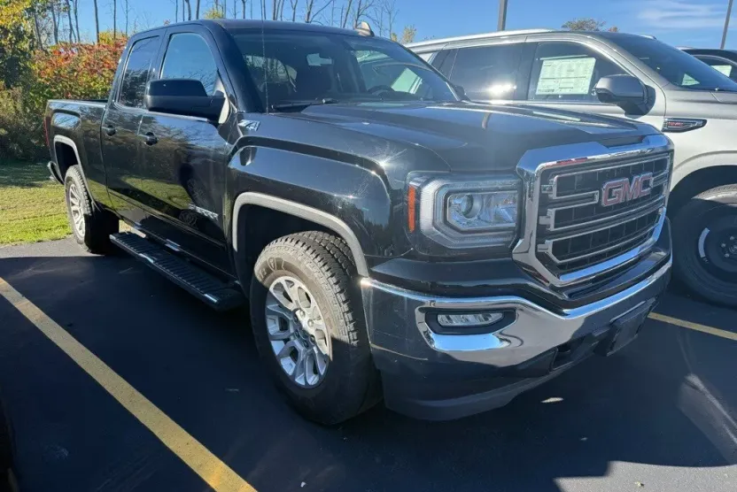 2019 Gmc Sierra 1500 Limited SLE photo 1