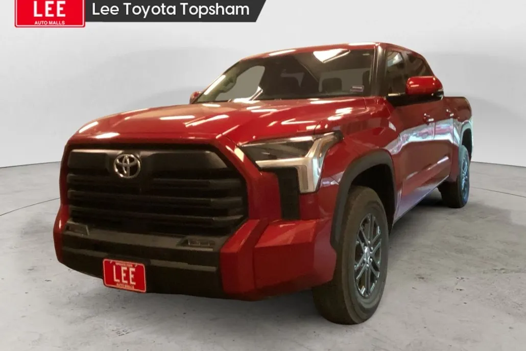 2024 Toyota Tundra SR5 CrewMax photo 1