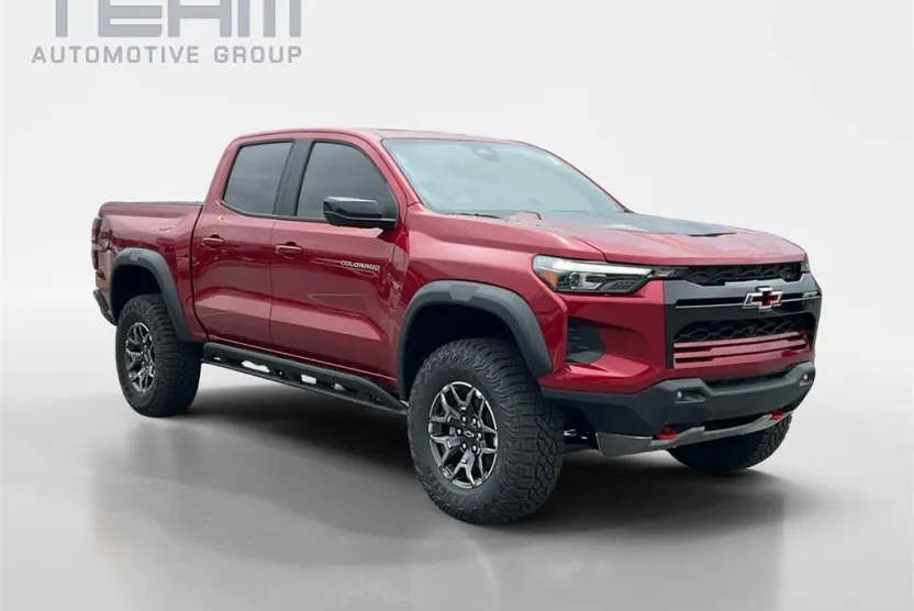 2026 Chevrolet Colorado ZR2 photo 1