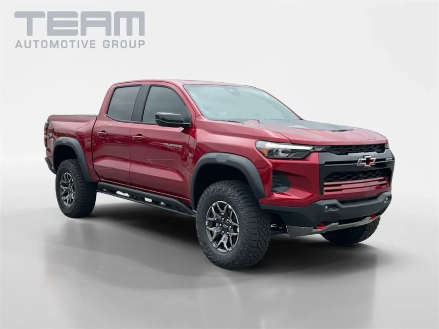 2026 Chevrolet Colorado ZR2 photo 1