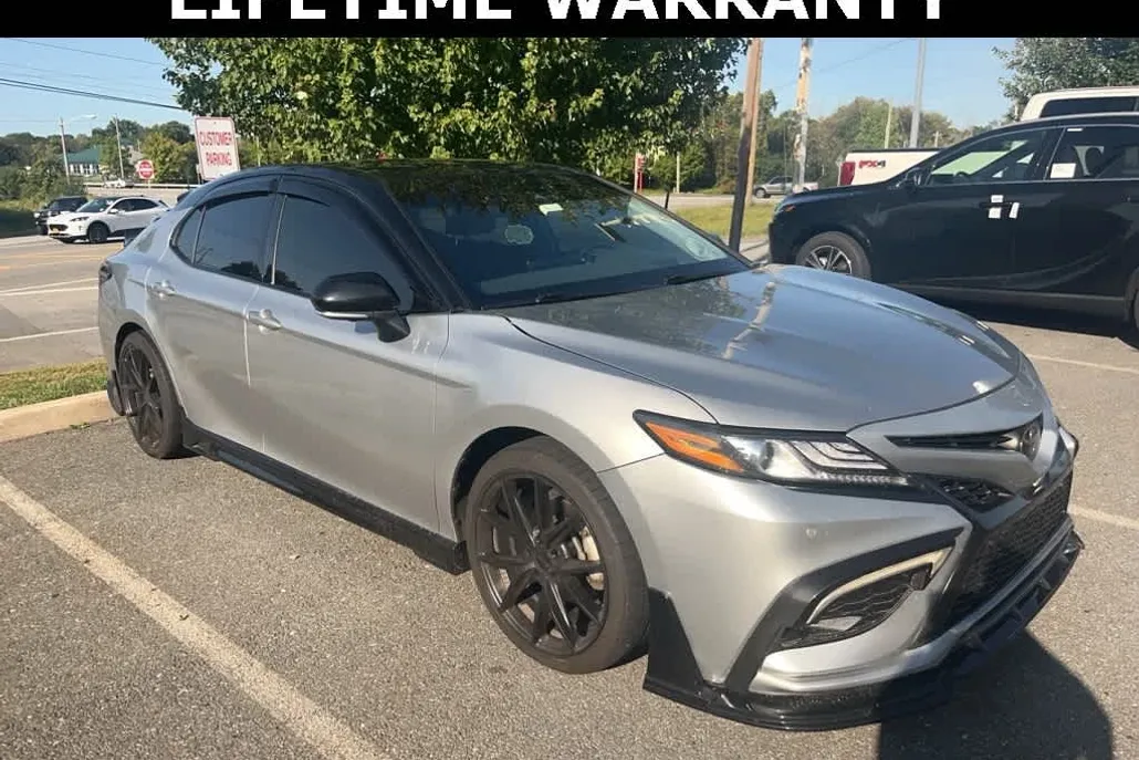 2023 Toyota Camry XSE V6 photo 1
