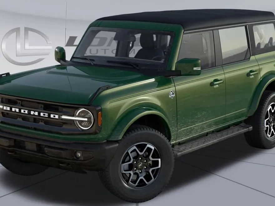 2025 Ford Bronco Outer Banks photo 1