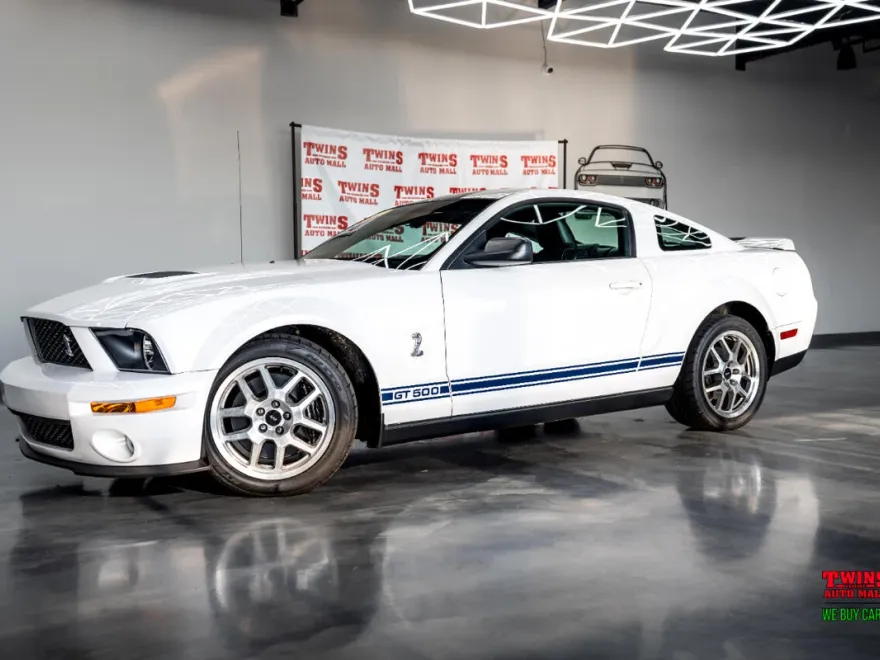 2007 Ford Mustang Shelby GT500 photo 1