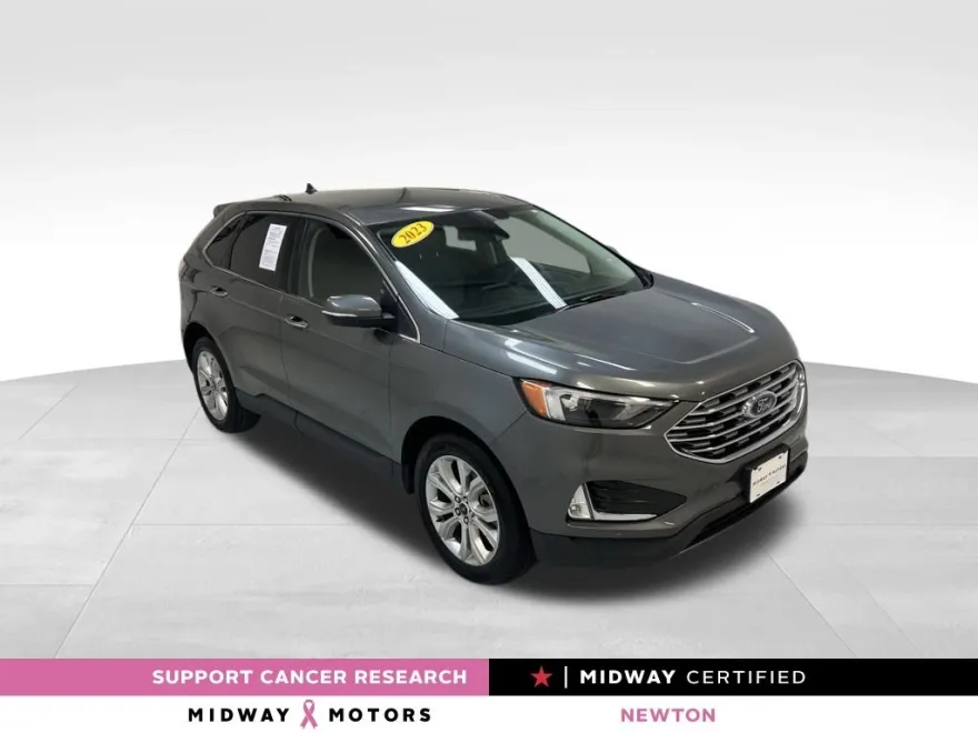 2023 Ford Edge Titanium photo 1