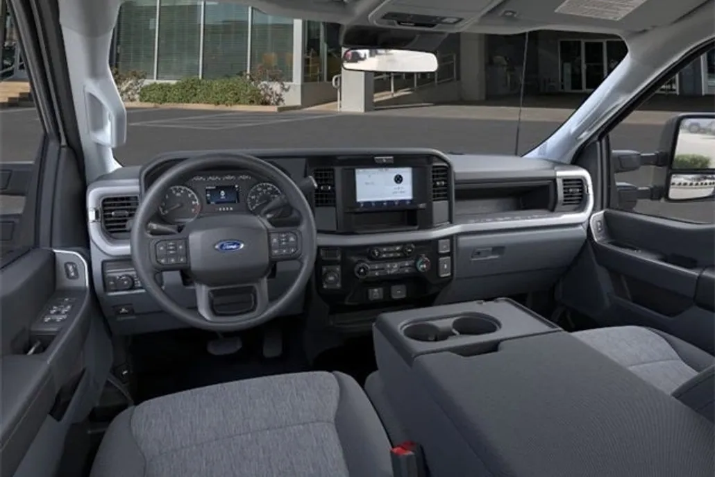 2026 Ford F-350 photo 1