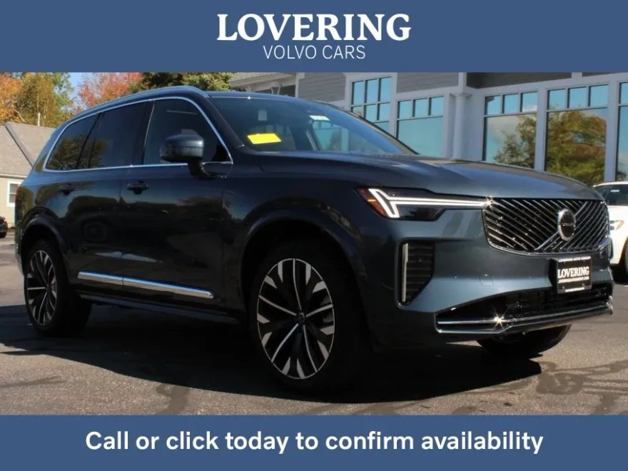 2025 Volvo XC90 T8 Core photo 1