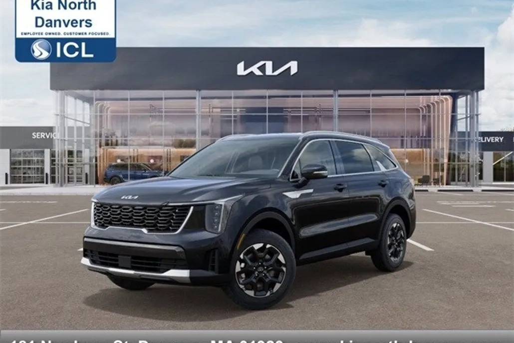 2025 Kia Sorento S photo 1