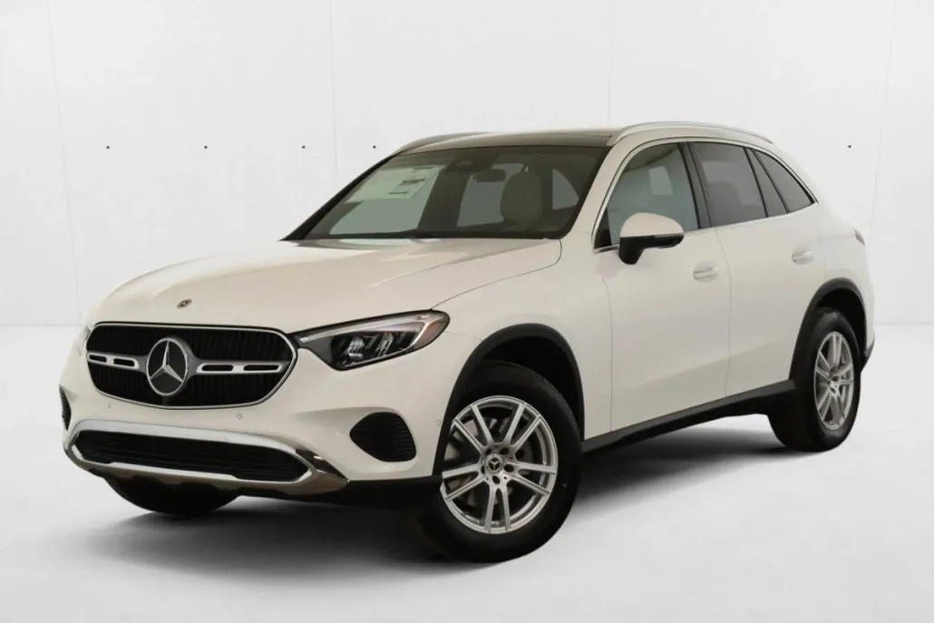2025 Mercedes Benz GLC 300 4MATIC photo 1