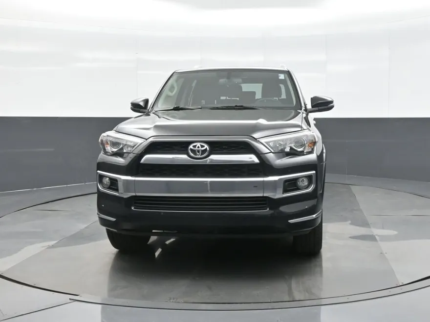 2018 Toyota 4Runner Limited photo 1