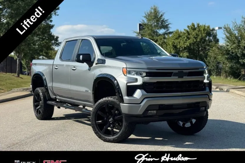 2023 Chevrolet Silverado 1500 RST photo 1