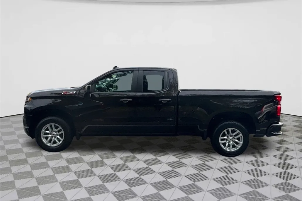 2019 Chevrolet Silverado 1500 RST photo 1
