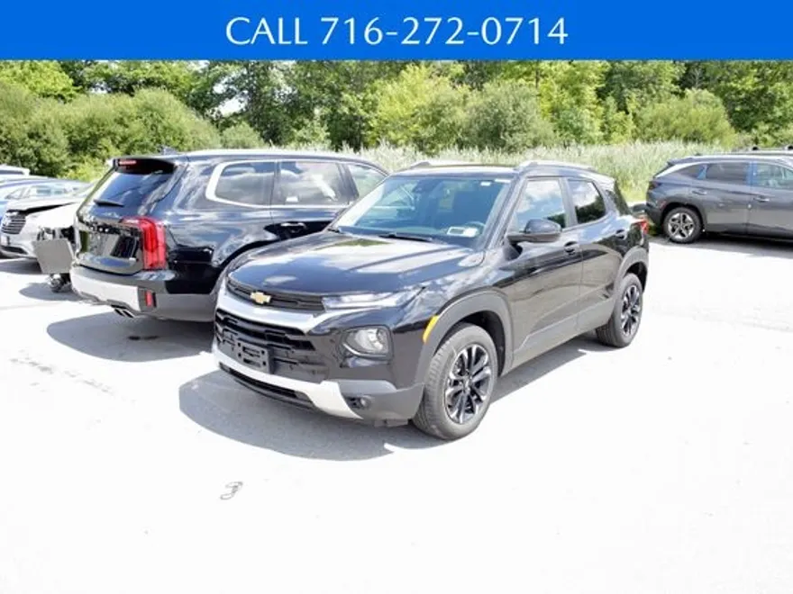 2023 Chevrolet Trailblazer LT photo 1