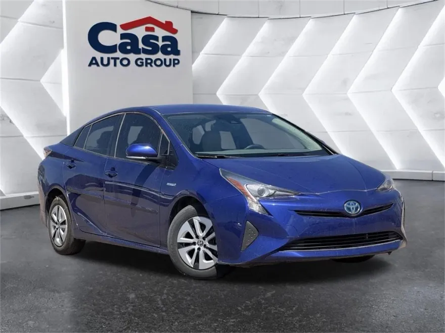 2017 Toyota Prius Two photo 1