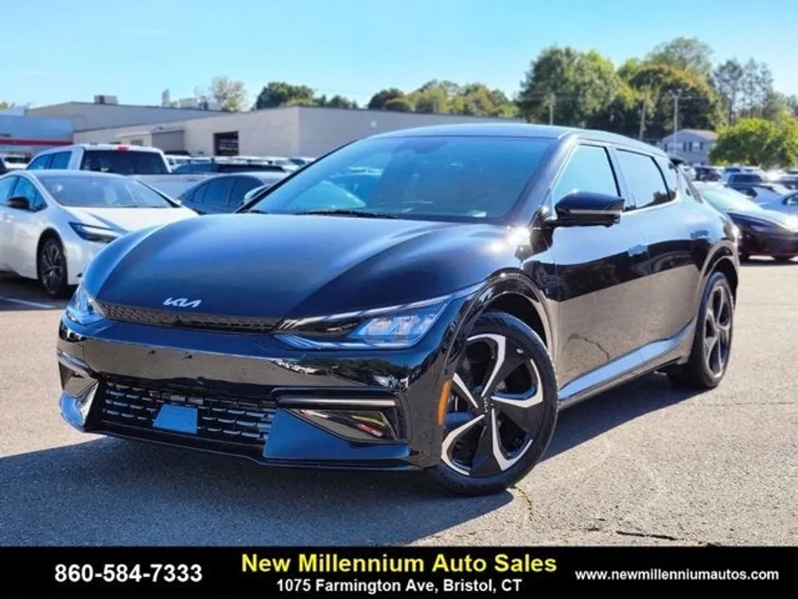 2023 Kia EV6 GT-Line photo 1