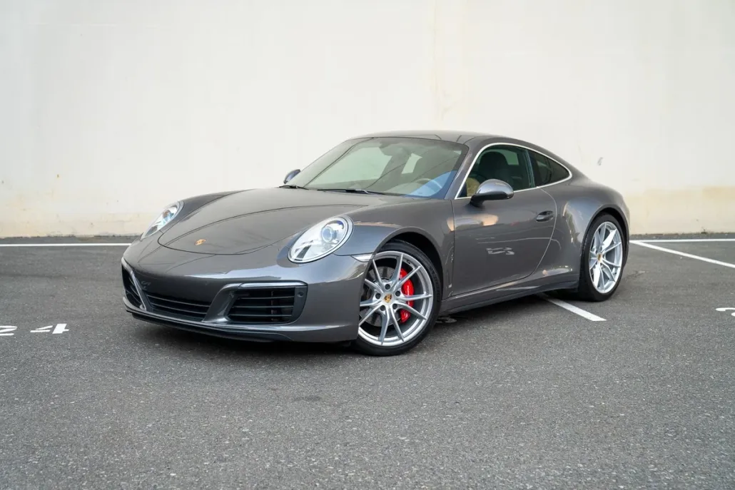 2019 Porsche 911 4S photo 1