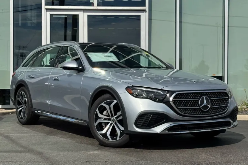 2025 Mercedes Benz E 450 4MATIC All-Terrain photo 1