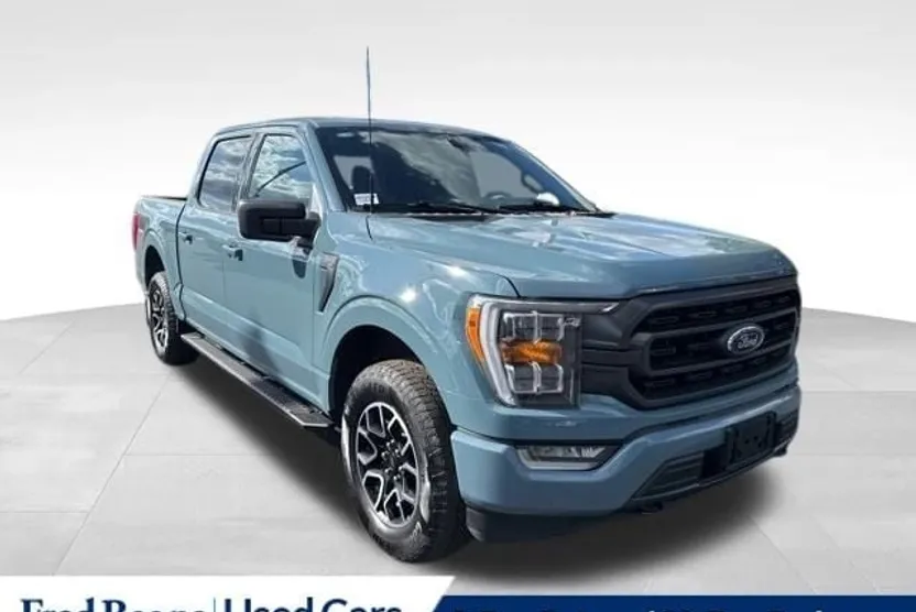 2023 Ford F-150 XLT photo 1