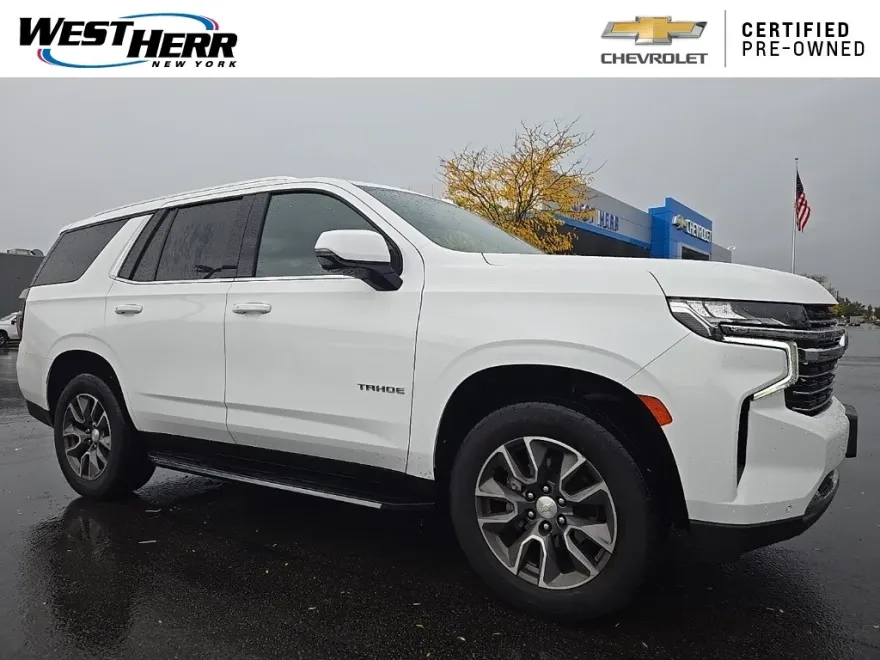2022 Chevrolet Tahoe LT photo 1