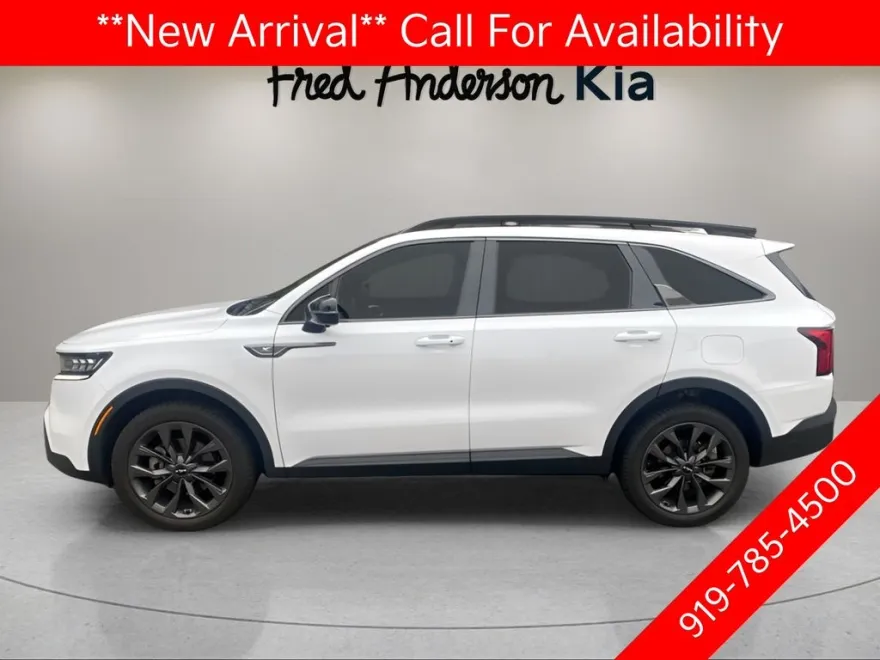 2022 Kia Sorento SX photo 1
