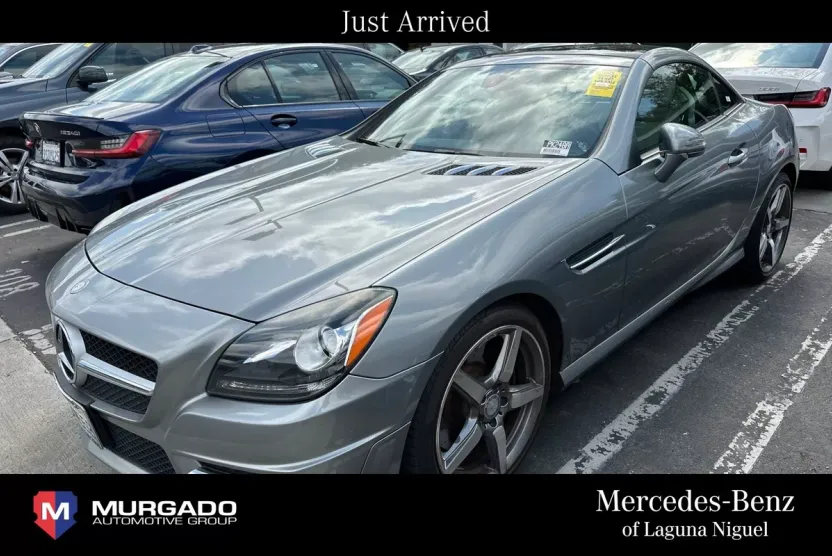 2015 Mercedes Benz SLK 250 photo 1