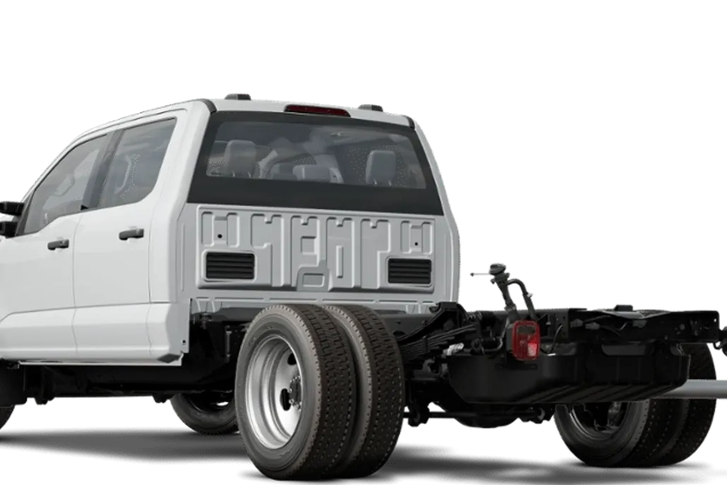 2025 Ford F-450 photo 1