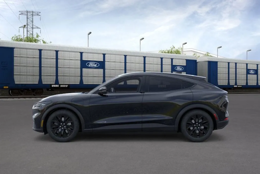2025 Ford Mustang Mach-E Select photo 1