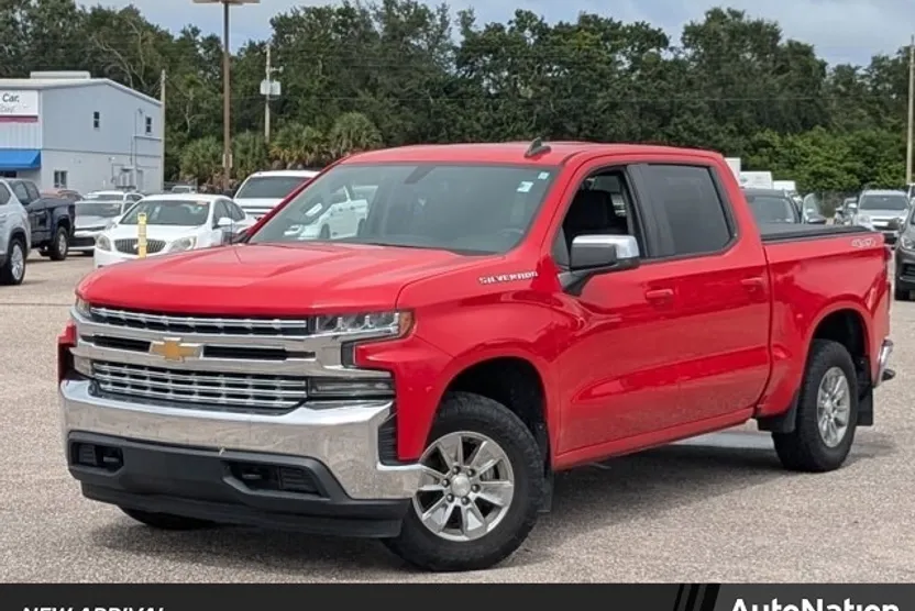 2020 Chevrolet Silverado 1500 LT photo 1
