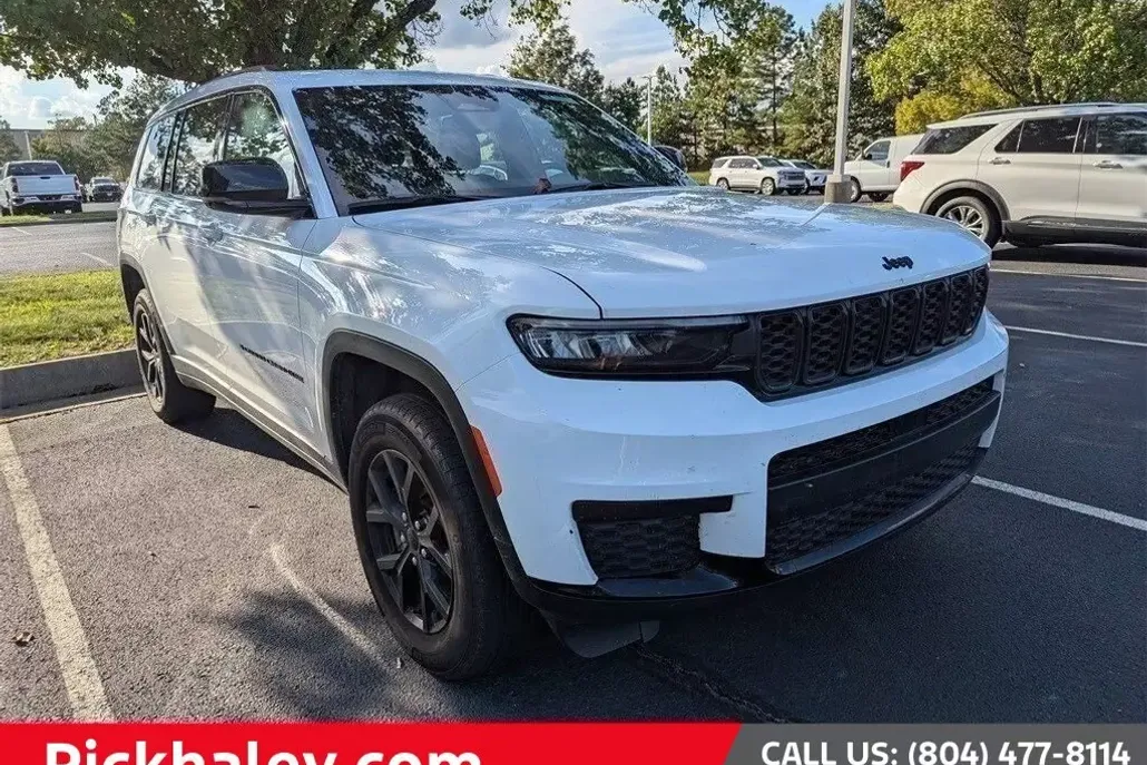 2024 Jeep Grand Cherokee Altitude photo 1