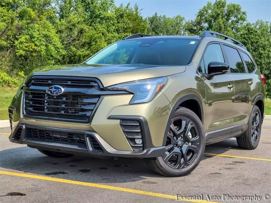 2025 Subaru Ascent Onyx Edition Touring photo 1