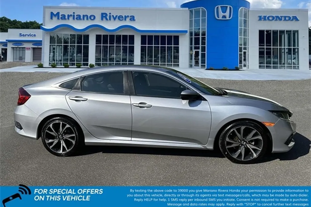 2019 Honda Civic Sport photo 1